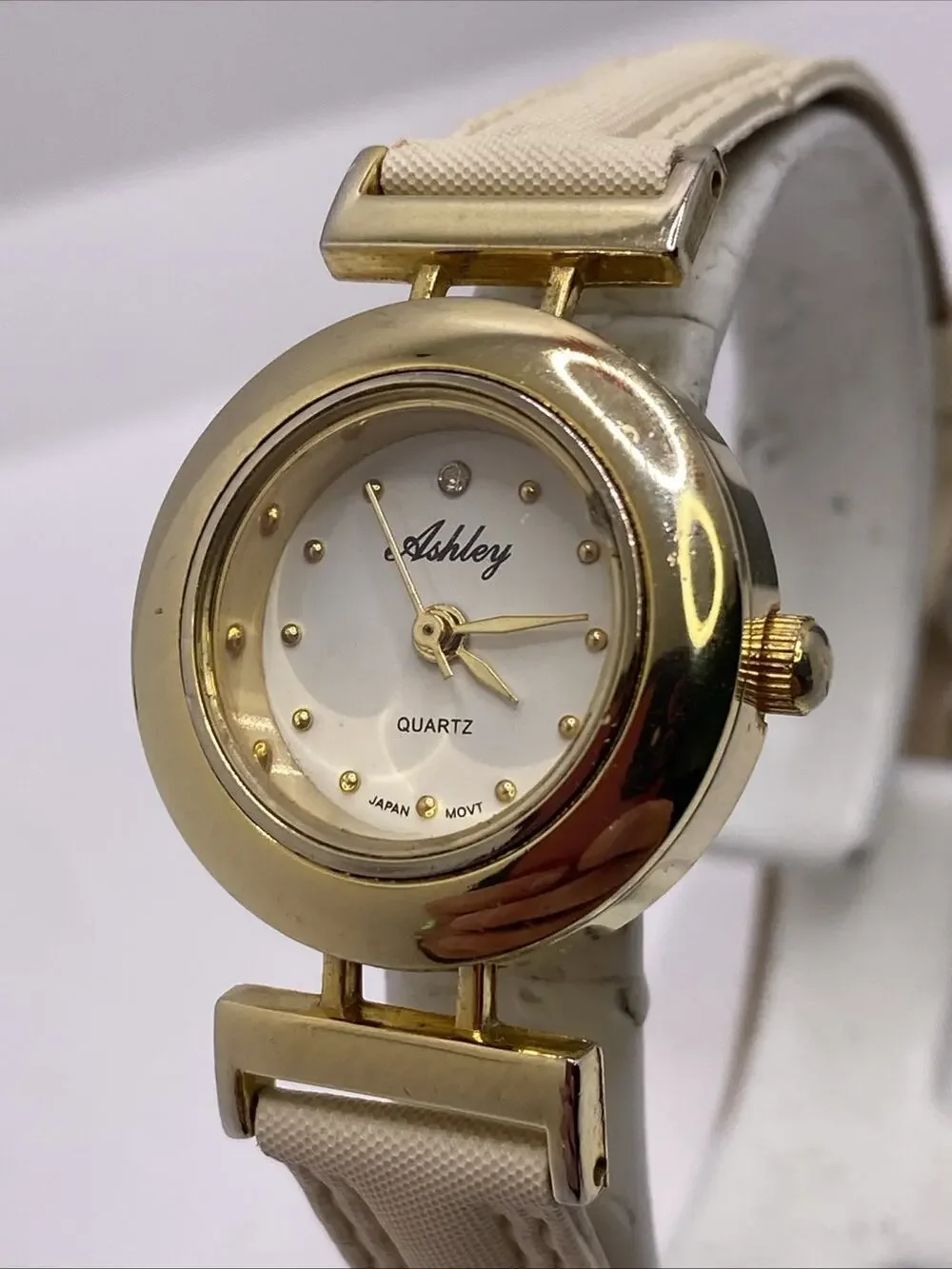 Ashley Womens Gold Quartz Watch Works New Battery